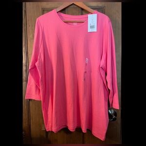 Kim Rogers. Pullover top. NWT